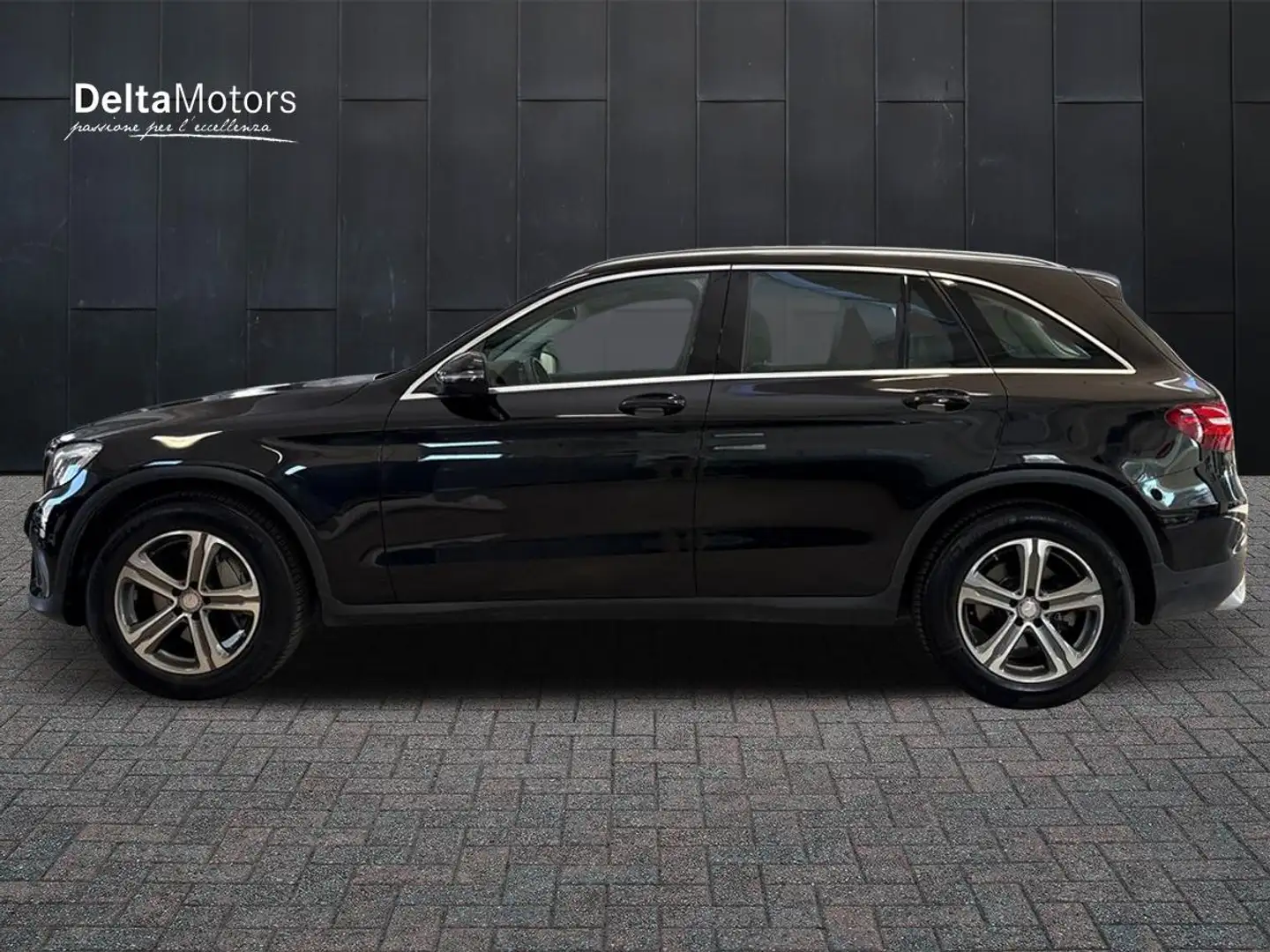 Mercedes-Benz GLC 220 - GLC 220 d Sport 4matic auto Schwarz - 2