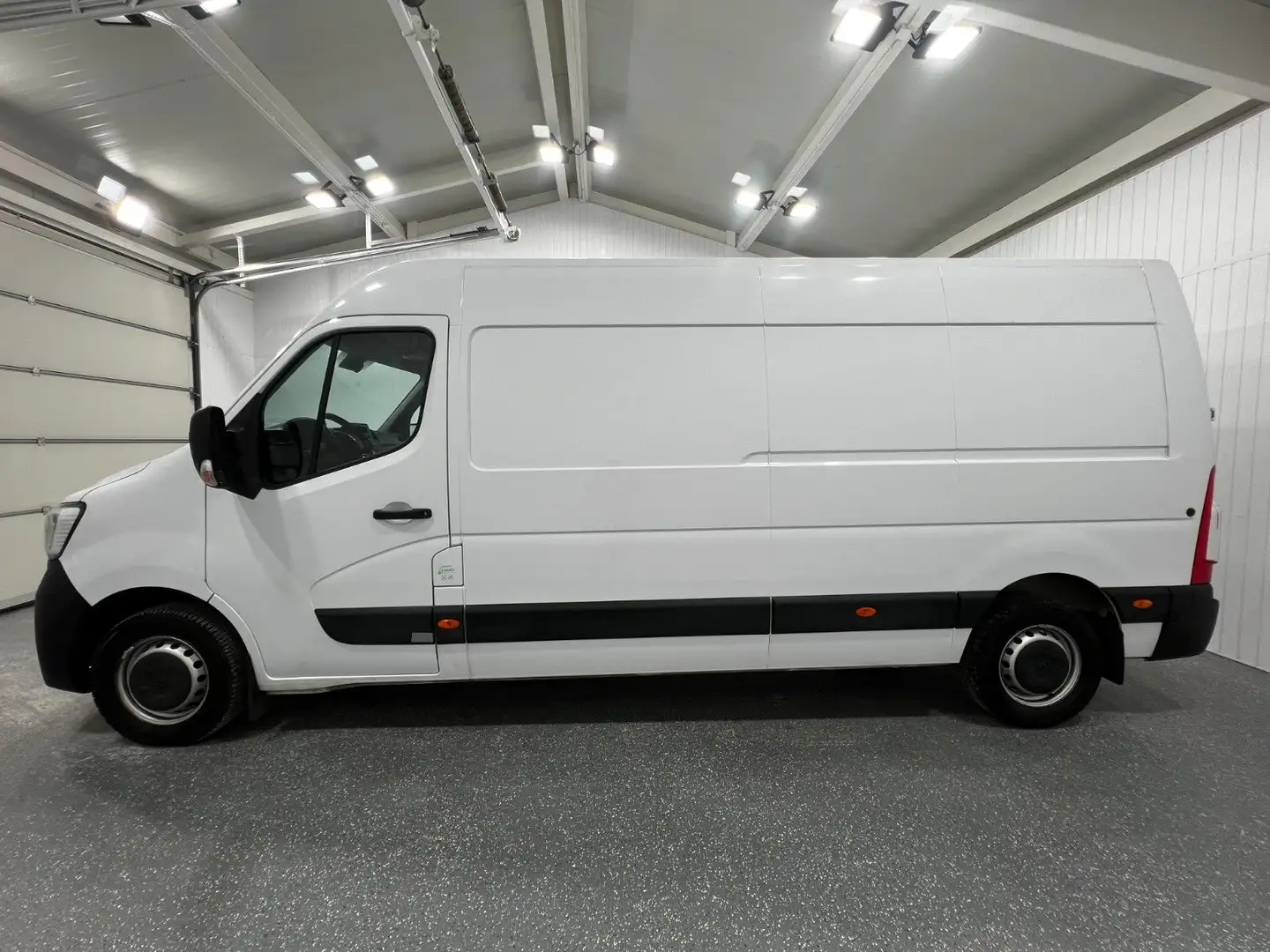 Renault MASTER 150 2.3 BLUE DCI L3H2 |NP49,7€|110kW|2022 Blanc - 2