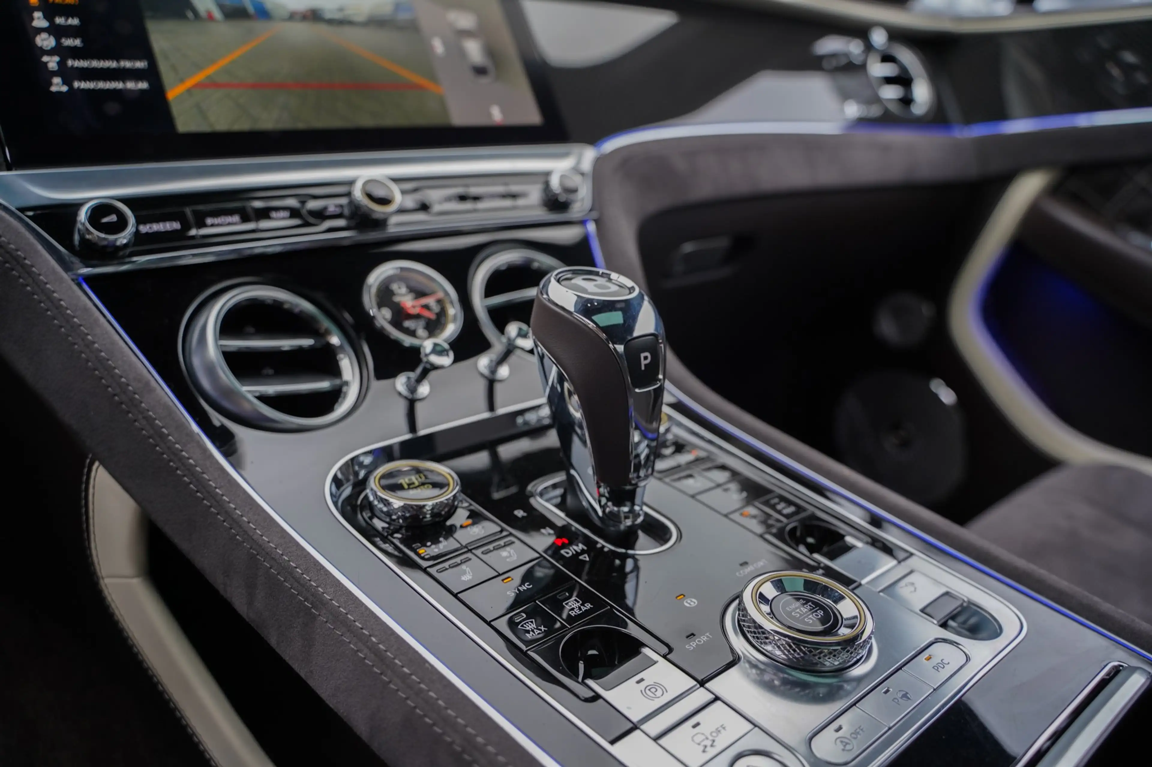 Bentley Continental GT Speed 6.0 Twin-Turbo W12 — photo 9