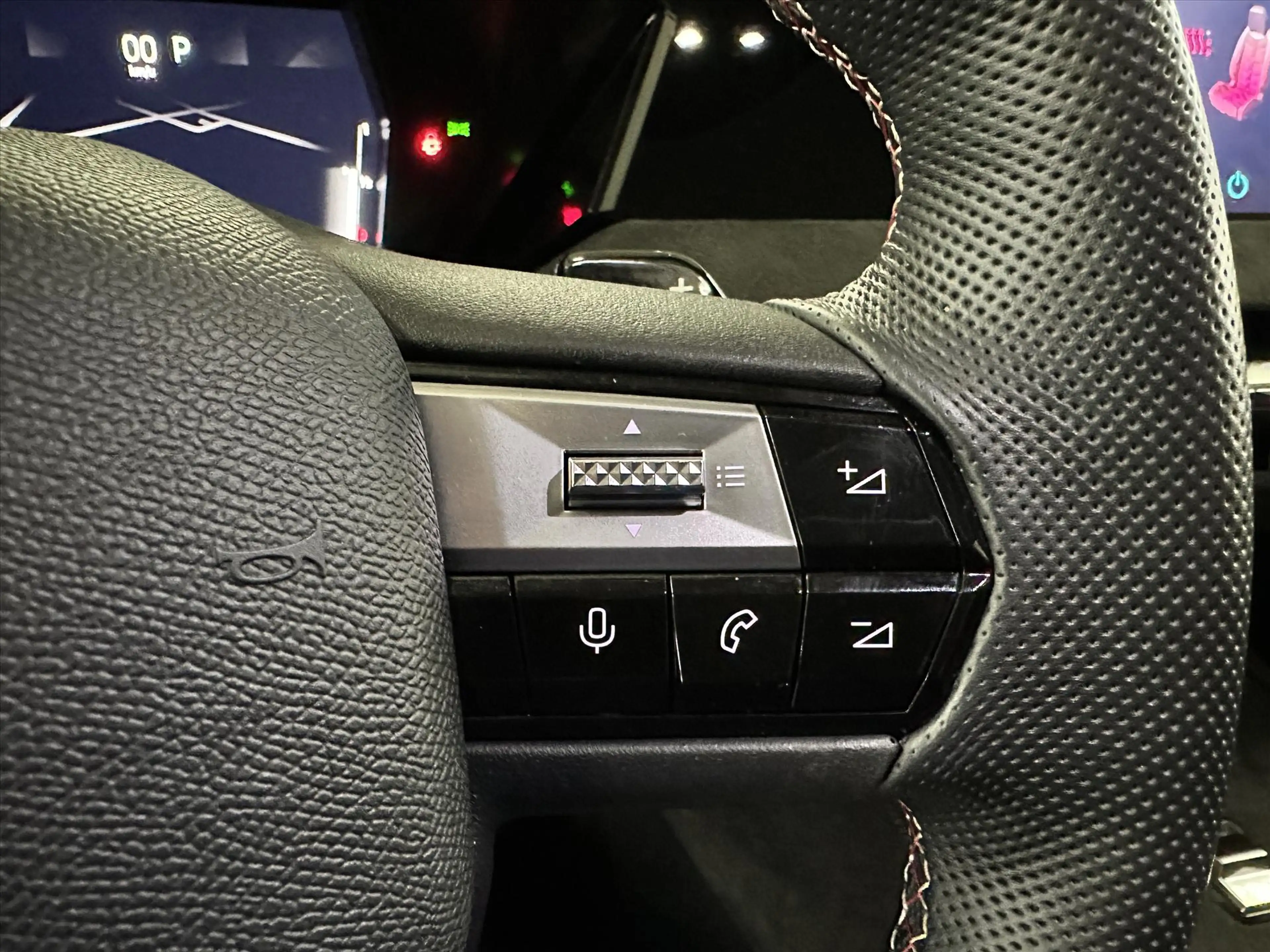 DS Automobiles DS 4 1.2 Puretech 130pk Automaat Performance Line *Navi — photo 13