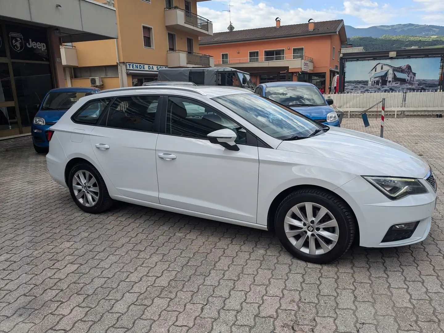 SEAT Leon ST 1.6 tdi cr Style s Blanc - 2