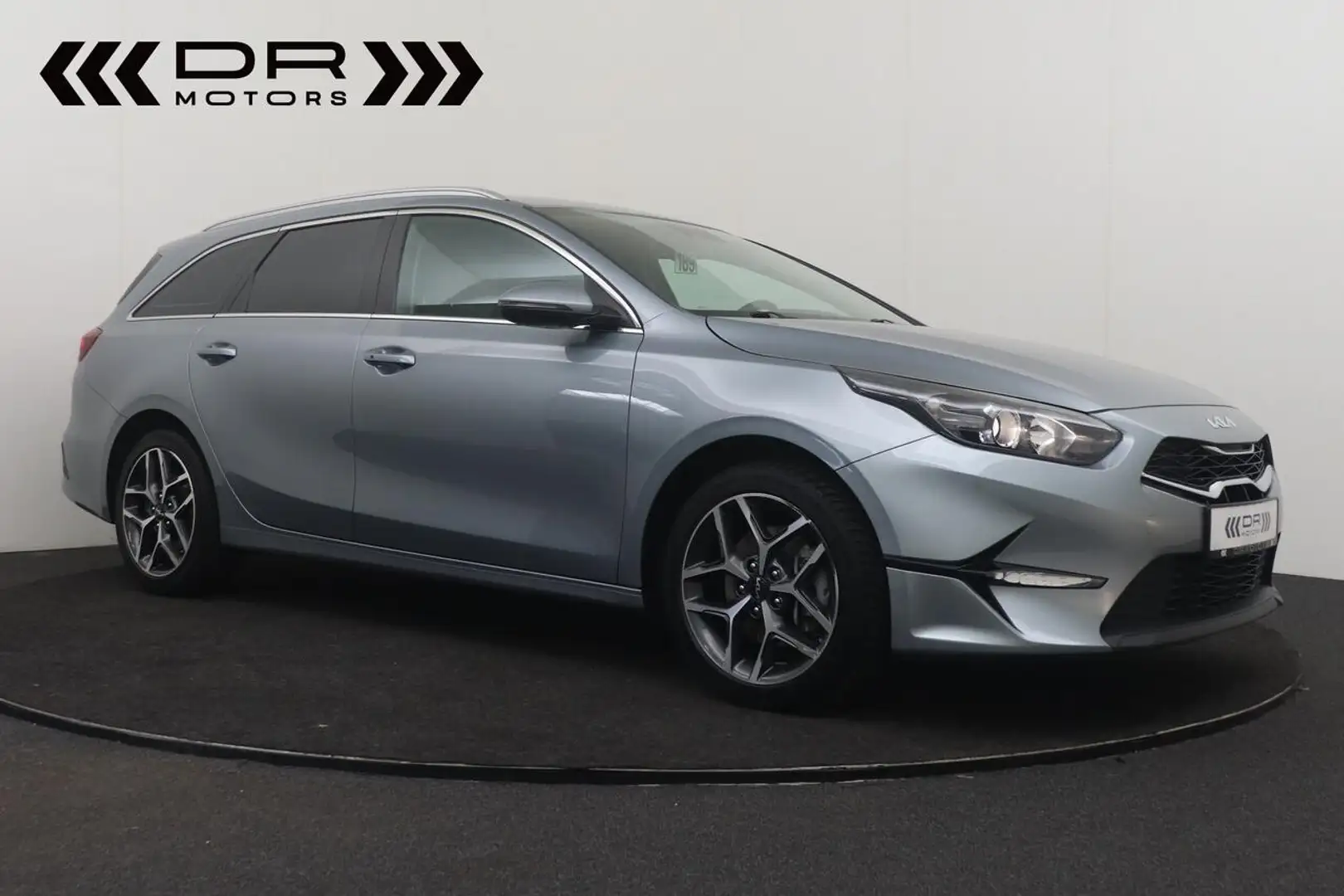 Kia Ceed SW / cee'd SW SPORTSWAGON 1.5T GDI DCT SENSE - NAVI  - KEYLESS - Grijs - 2