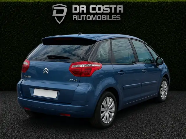 Citroen C4 Picasso view 3