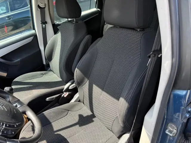 Citroen C4 Picasso view 7