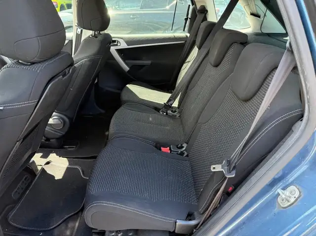 Citroen C4 Picasso view 10