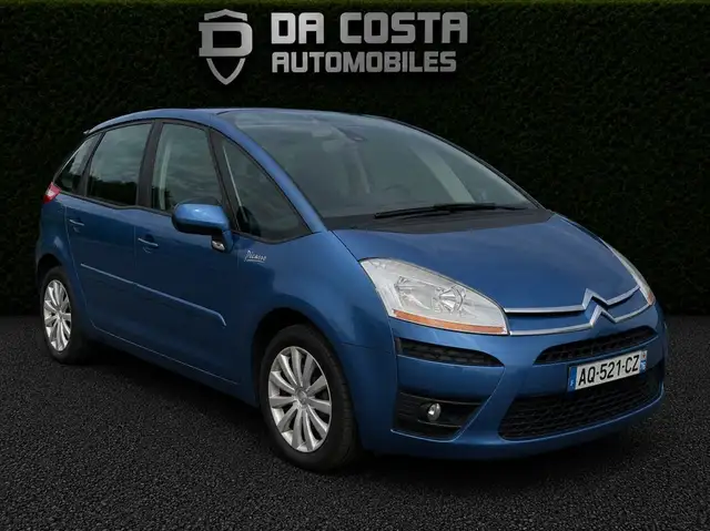 Citroen C4 Picasso view 2