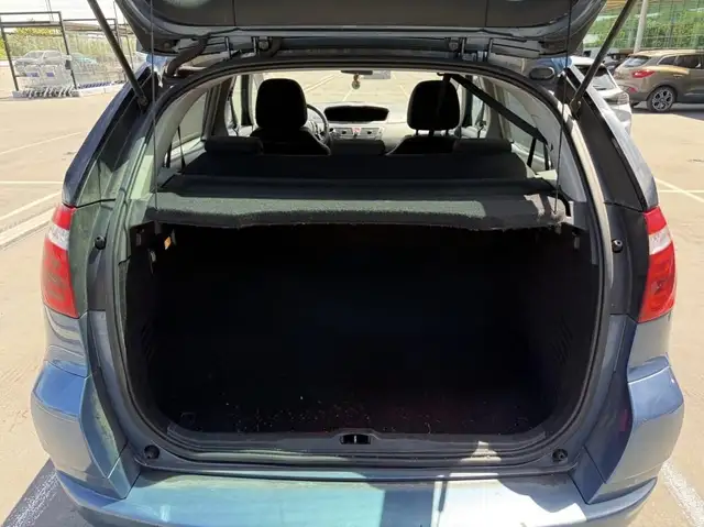Citroen C4 Picasso view 15