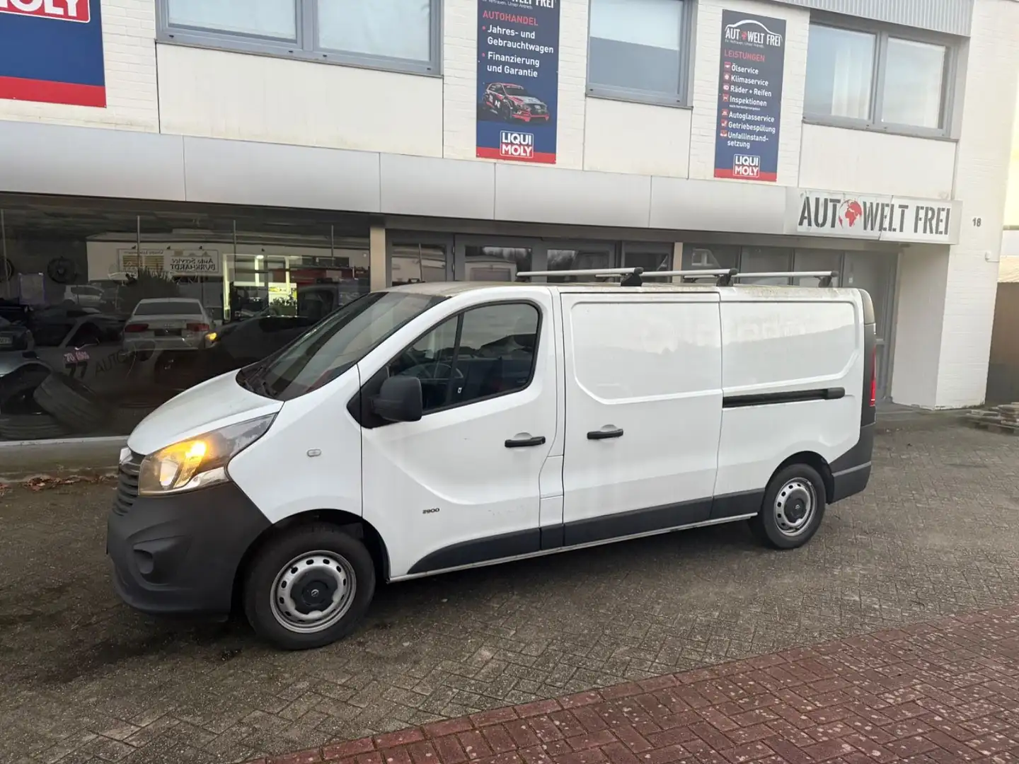 Opel Vivaro L2H1 3,0t Standheizung AHK 2x Schiebetür Blanc - 2