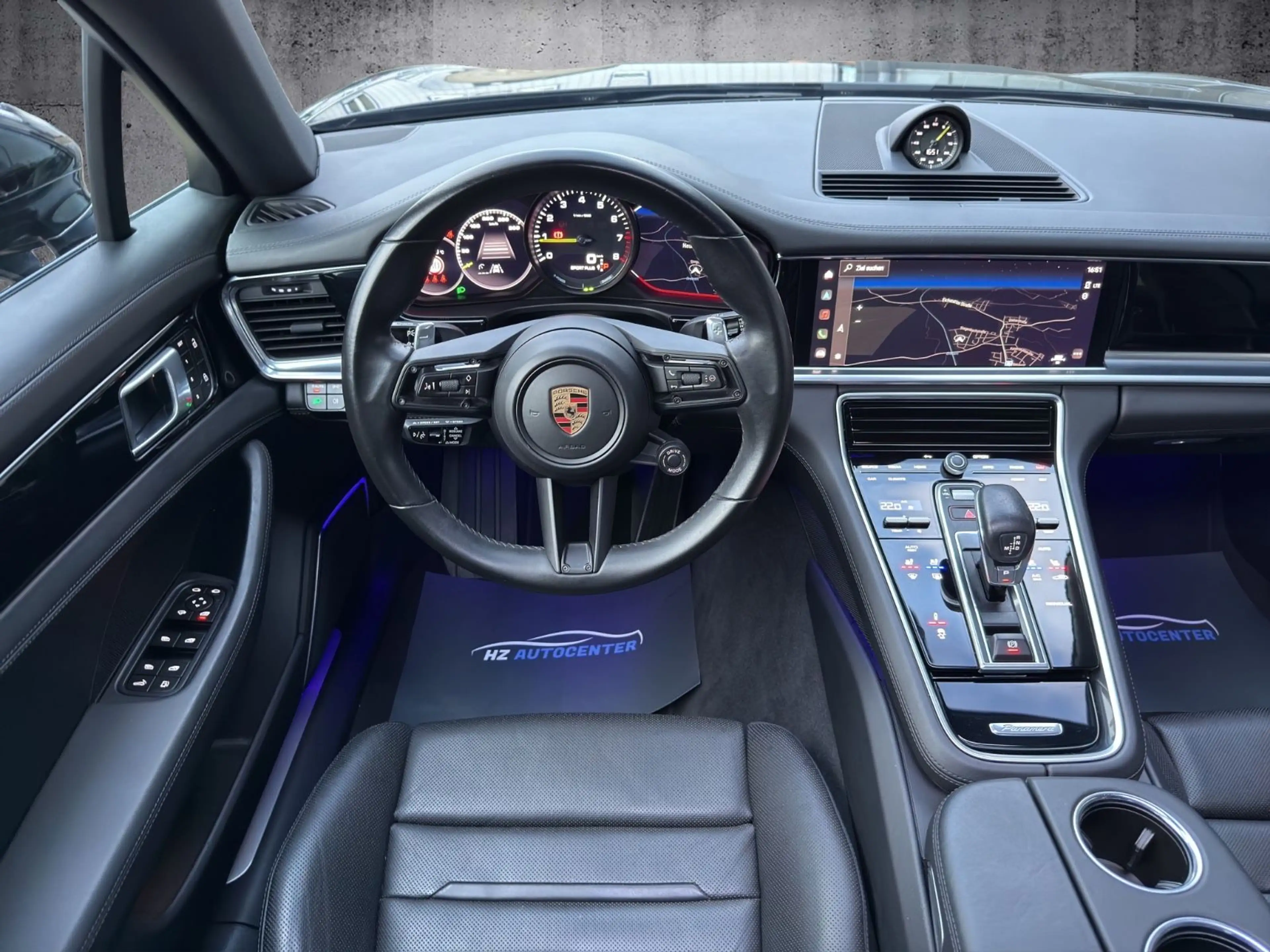 Porsche Panamera Sport Turismo 4 E-Hybrid*ACC*CHRONO*LED — photo 12