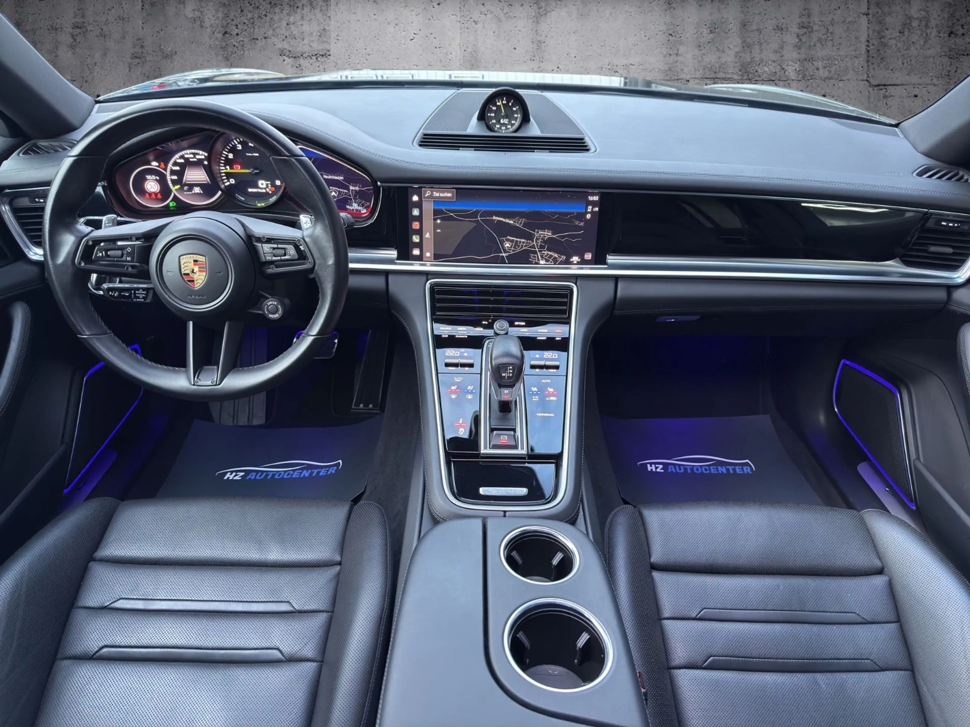 Porsche Panamera Sport Turismo 4 E-Hybrid*ACC*CHRONO*LED — photo 11