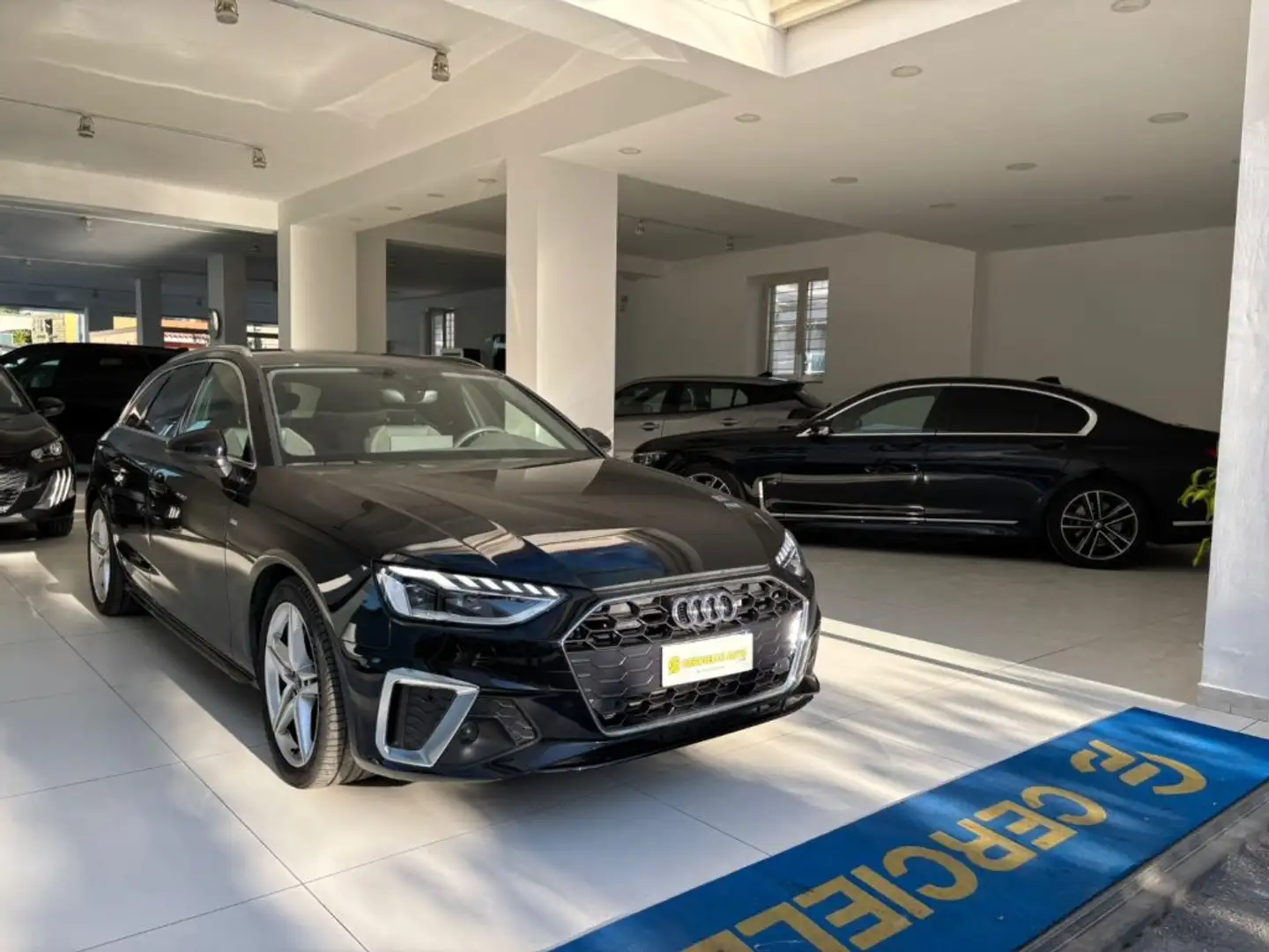 Audi A4 Avant 40 TDI quattro S tronic S line editionDA€3 Grigio - 2