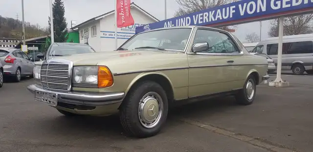 Mercedes-Benz CE 280