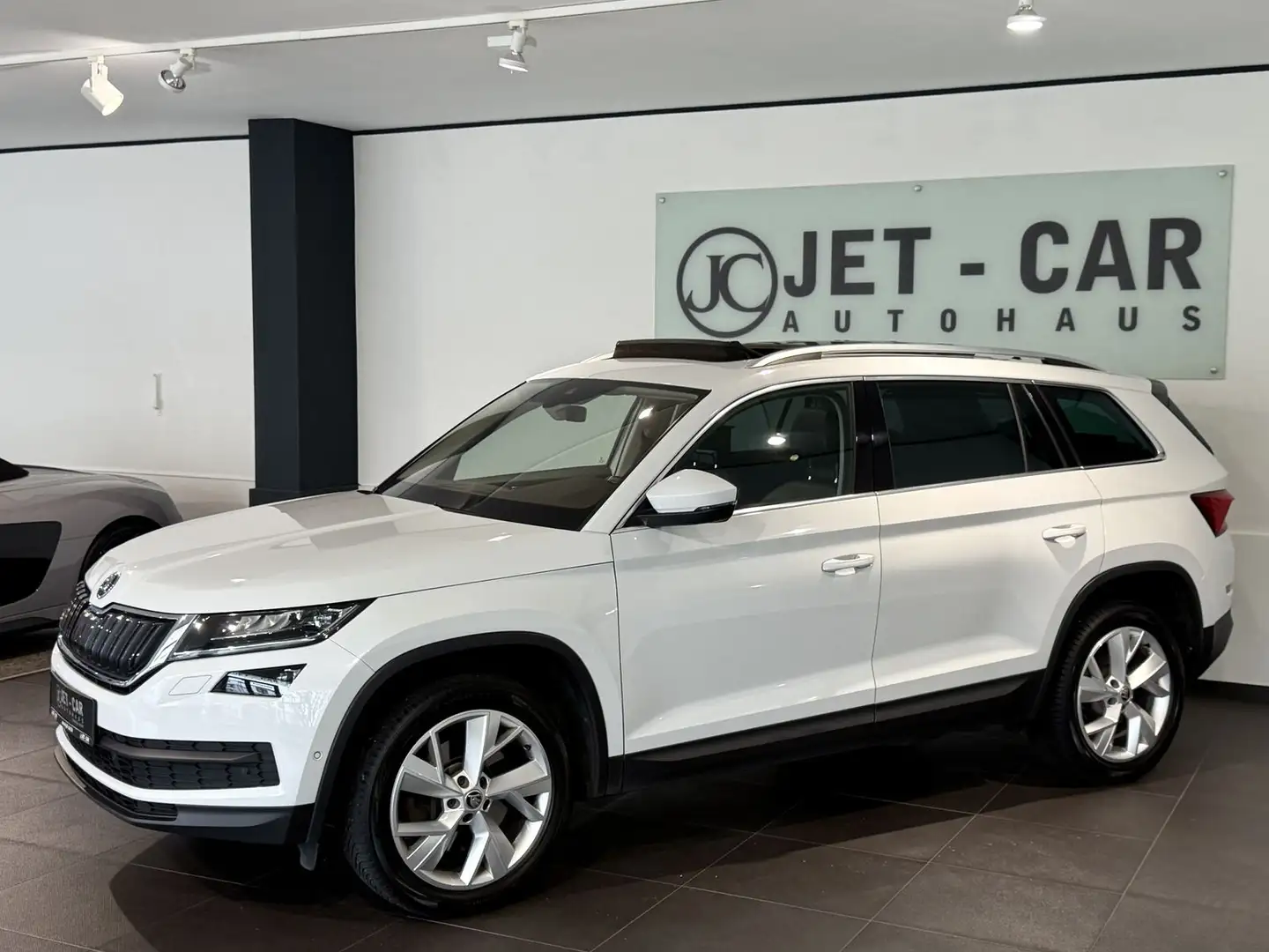 Skoda Kodiaq Style 4x4 *7 Sitzer-Pano-360°-19"-Canton* Blanco - 1