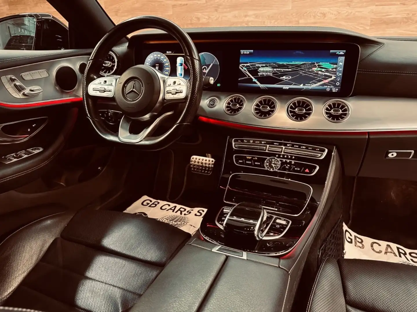 Mercedes-Benz E 400 Coupe d 4MATIC Blanco - 2