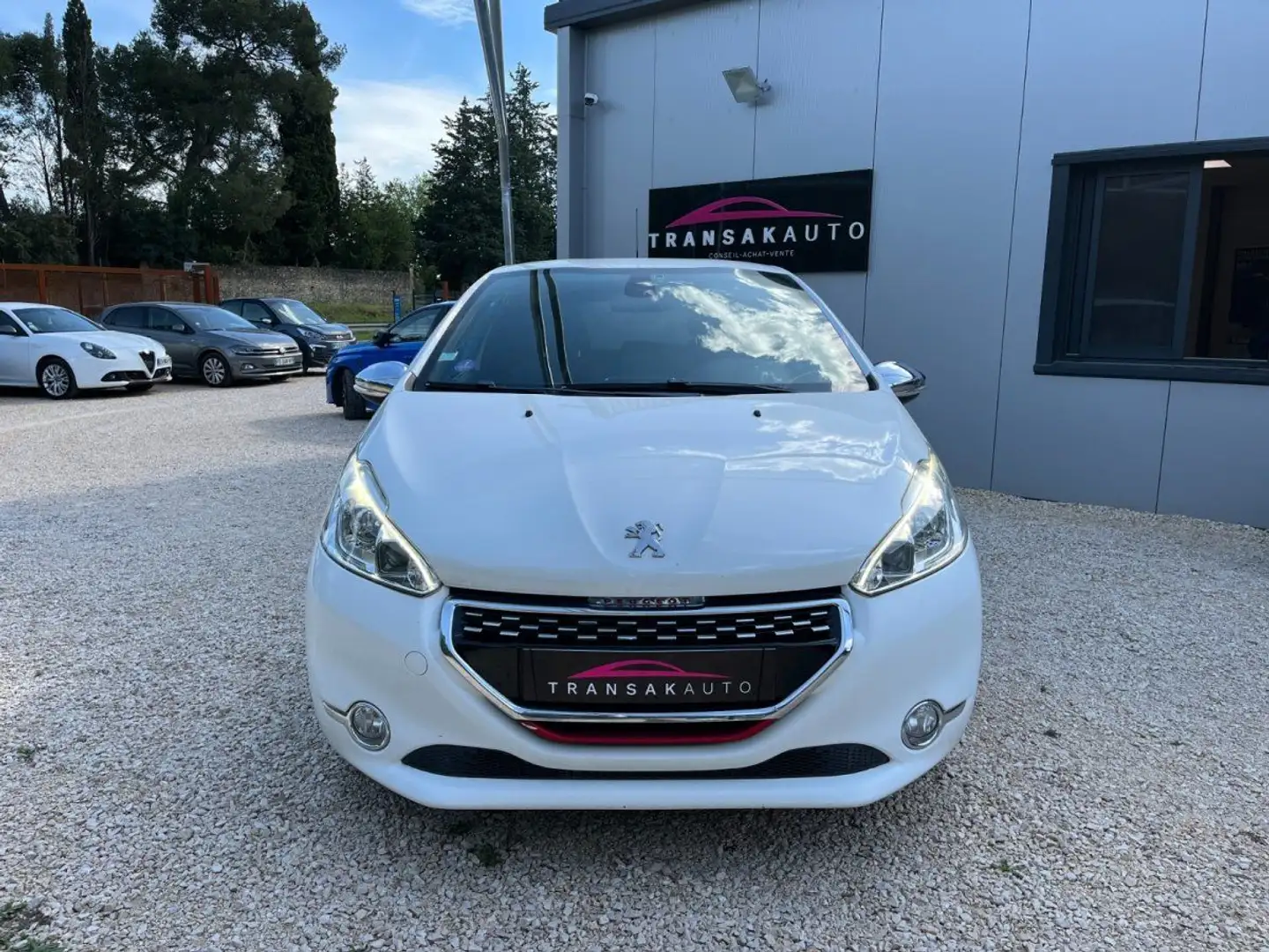 Peugeot 208 1.6 THP 200ch BVM6 GTi / Entretien Complet Blanc - 2