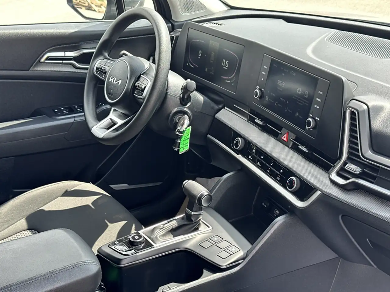 Kia Sportage снимка Kia Sportage