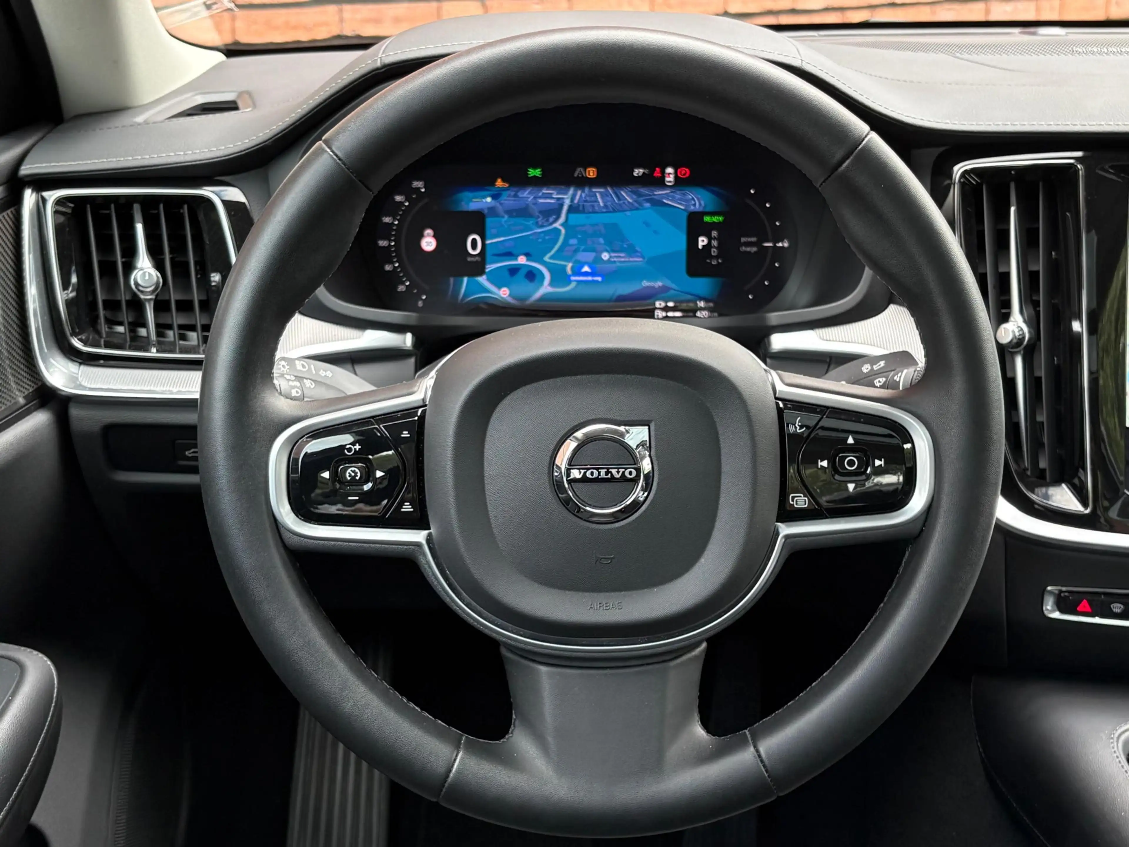 Volvo S60 Recharge T6 AWD Ultimate Dark | Panoramisch schuif — photo 5