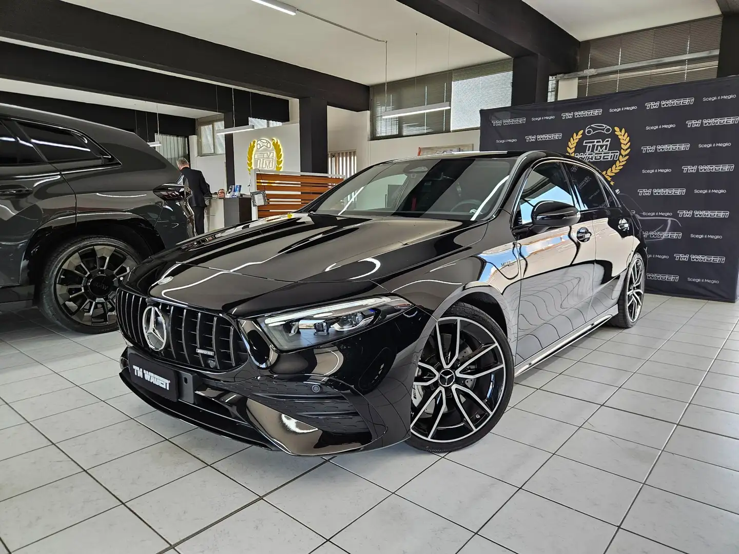 Mercedes-Benz A 35 AMG Line Premium 4matic auto Nero - 1