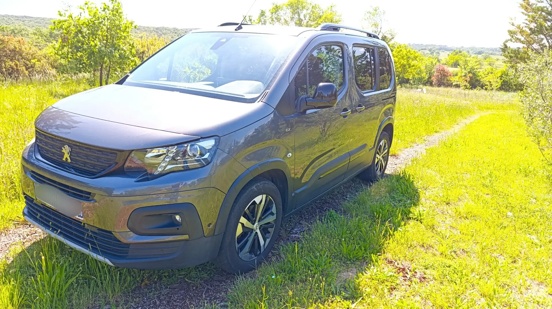Peugeot Rifter Standard BlueHDi 100 S&S BVM6 GT Line - 2