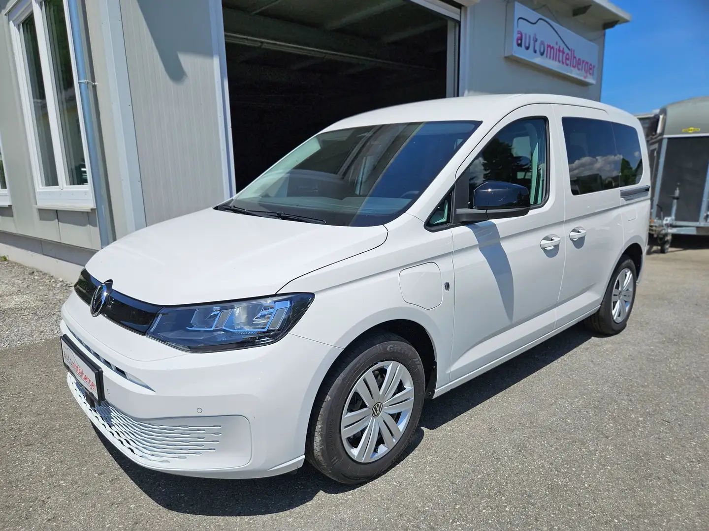 Volkswagen Caddy eHybrid "Rückfahrkamera, App-Connect" Weiß - 1