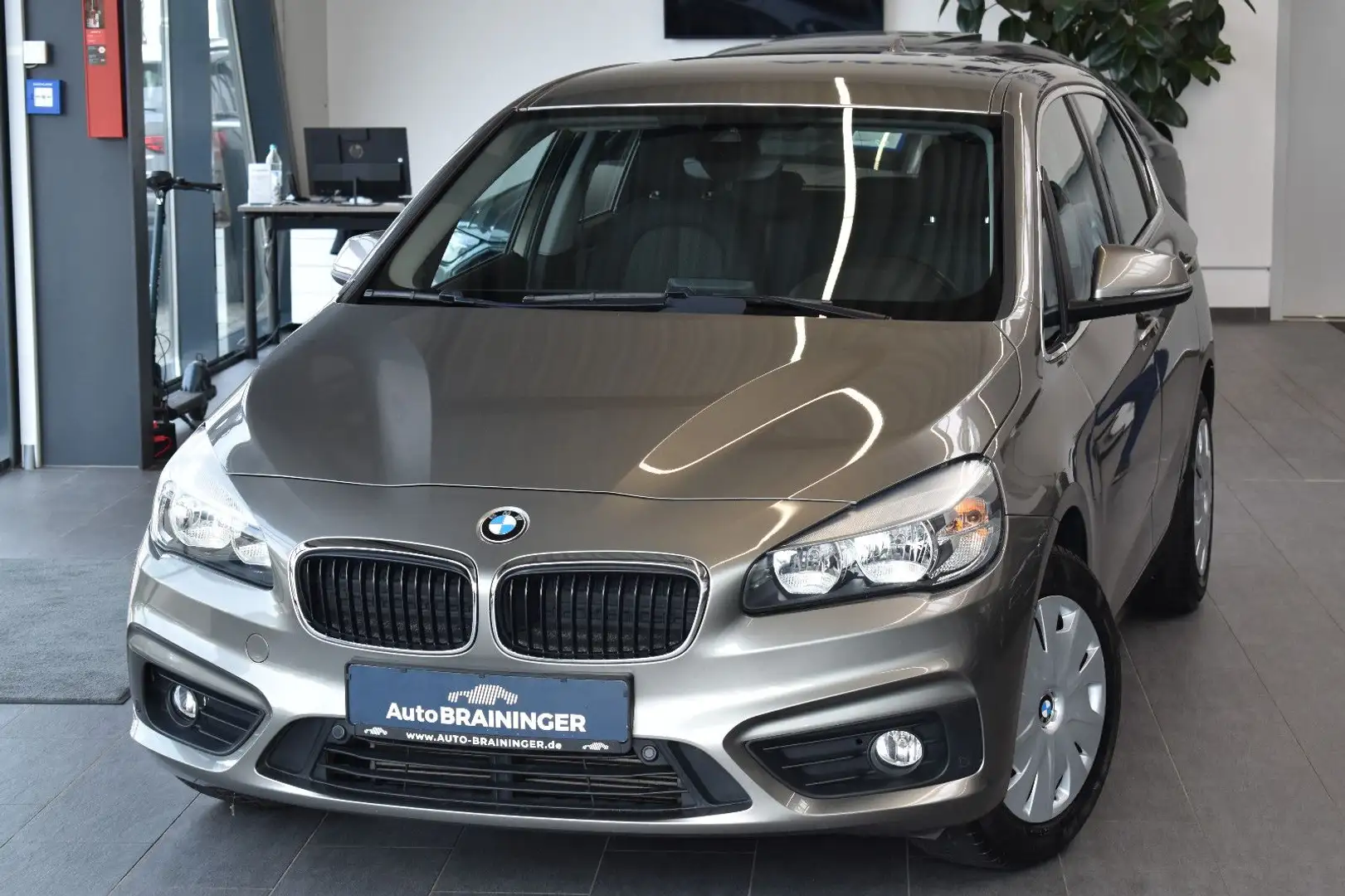 BMW 218 i  Active Tourer Steptronic Tempomat~SitzHzg. Silber - 1