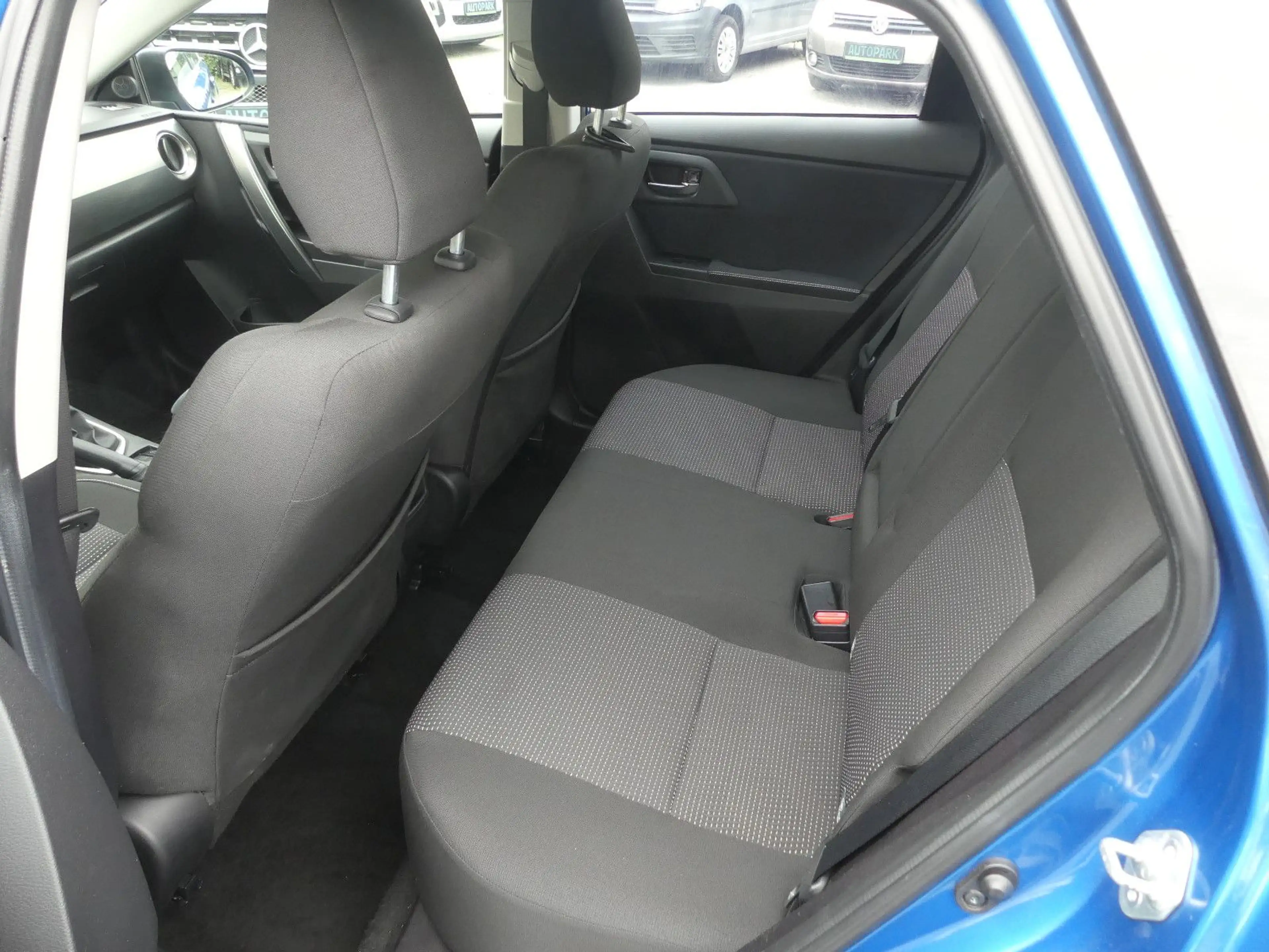 Toyota Auris Life+*Klima*SH-gepfl*Nr.59 — photo 10