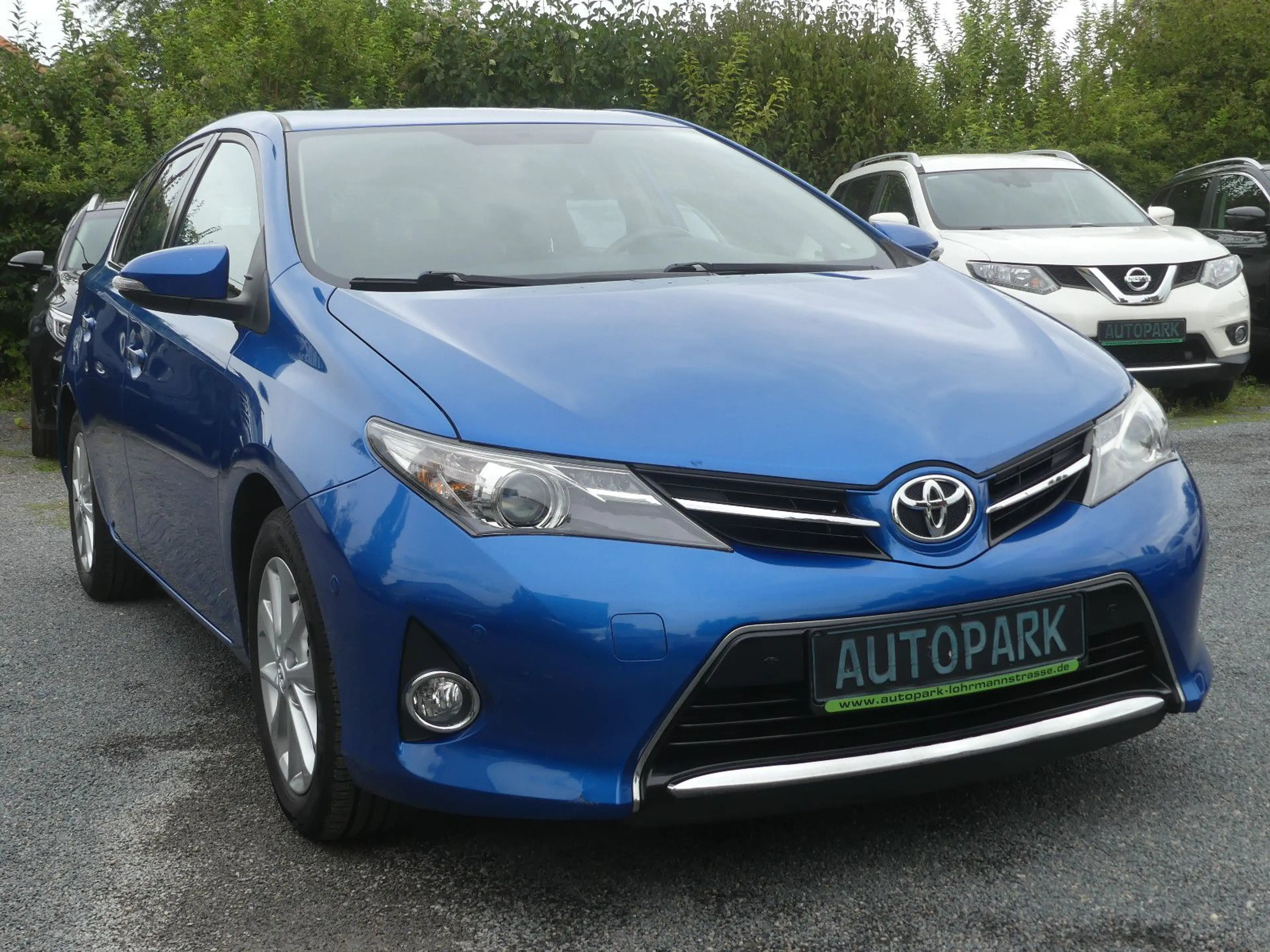 Toyota Auris Life+*Klima*SH-gepfl*Nr.59 — photo 3