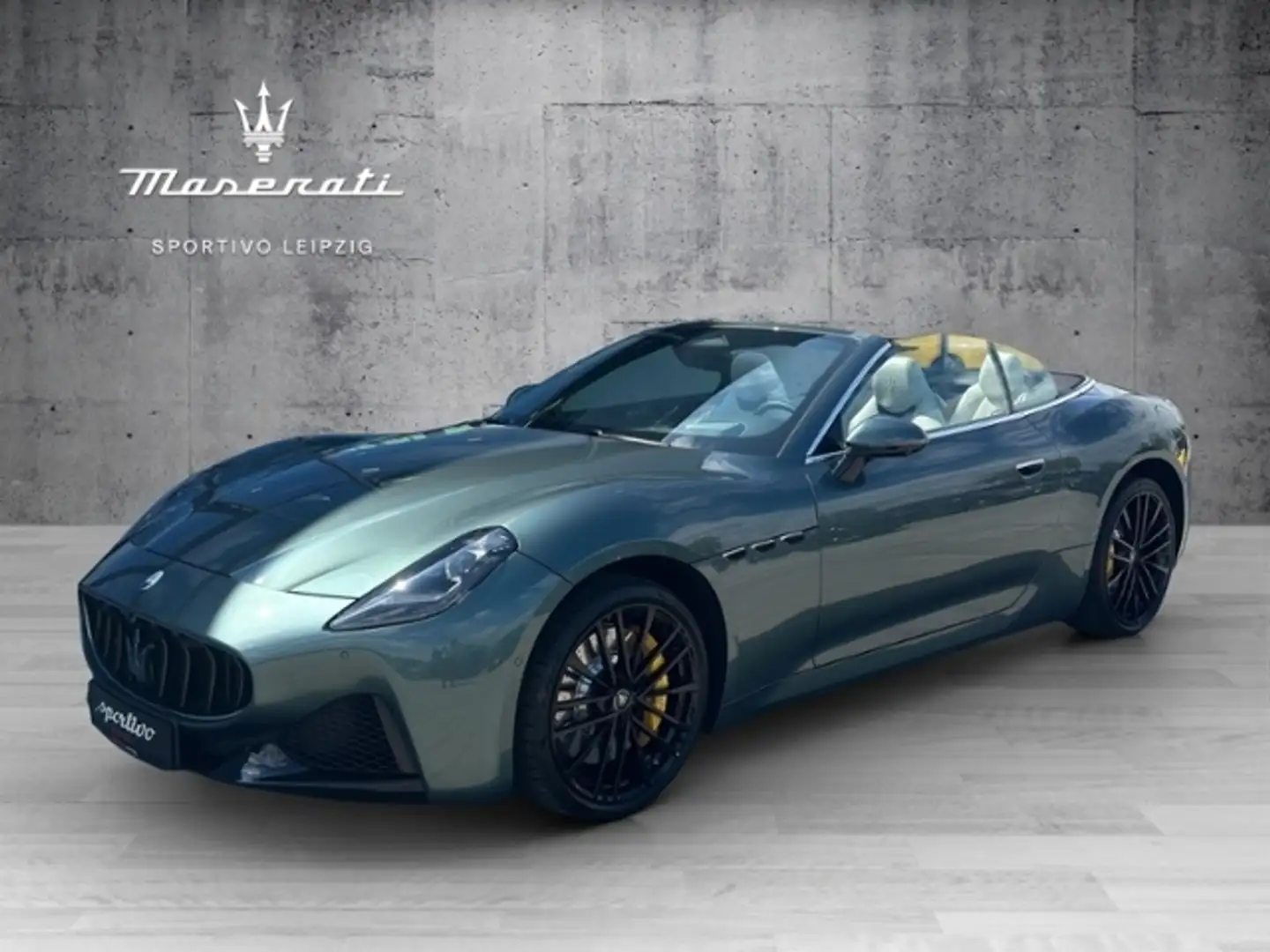 Maserati GranCabrio Modena Groen - 1