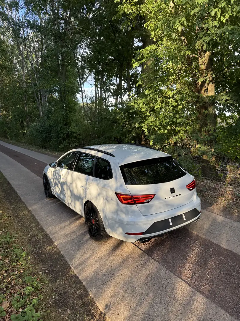 SEAT Leon ST 2.0 TSI Start&Stop 4Drive DSG Cupra 300 - 1