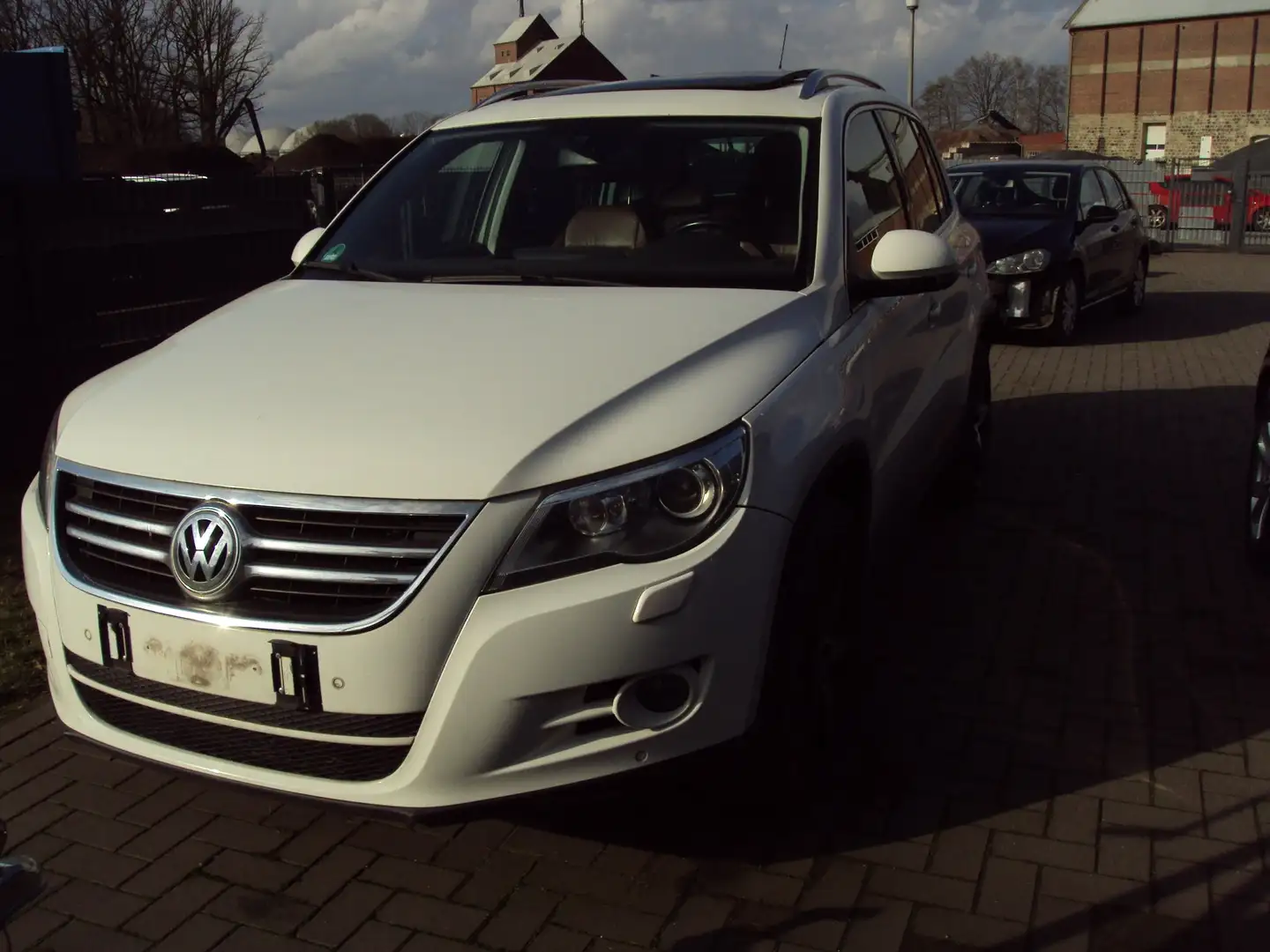 Volkswagen Tiguan Weiß - 1