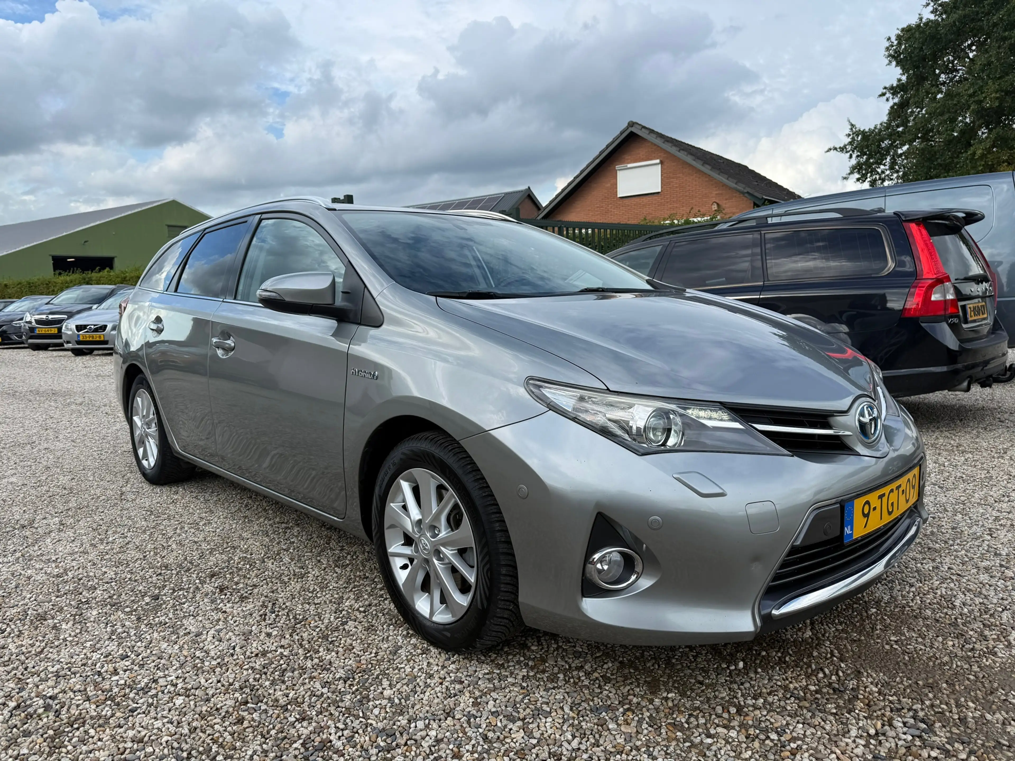 Toyota Auris Touring Sports 1.8 Hybrid Lease+ Pano | Camera | N — photo 4