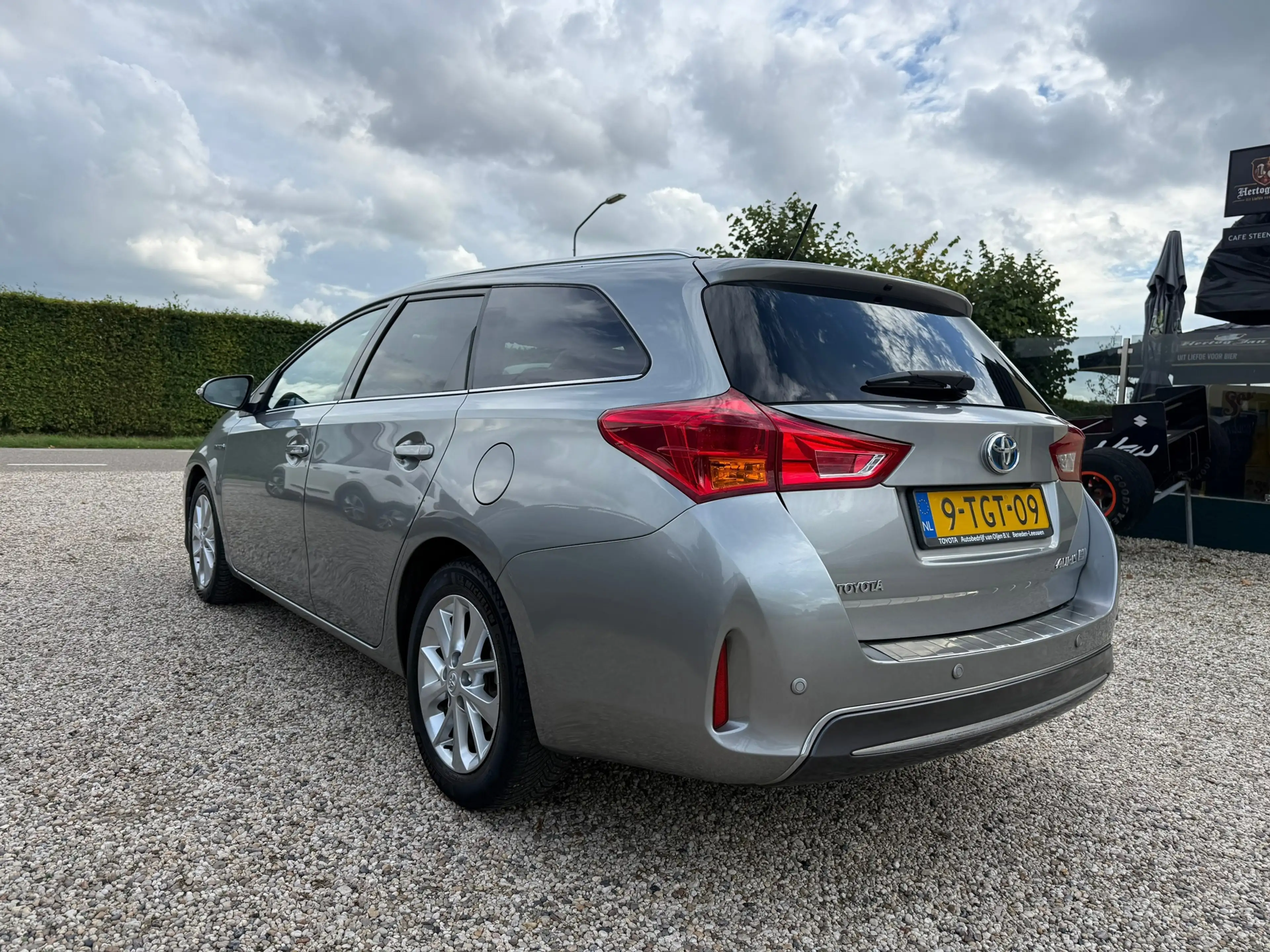 Toyota Auris Touring Sports 1.8 Hybrid Lease+ Pano | Camera | N — photo 2