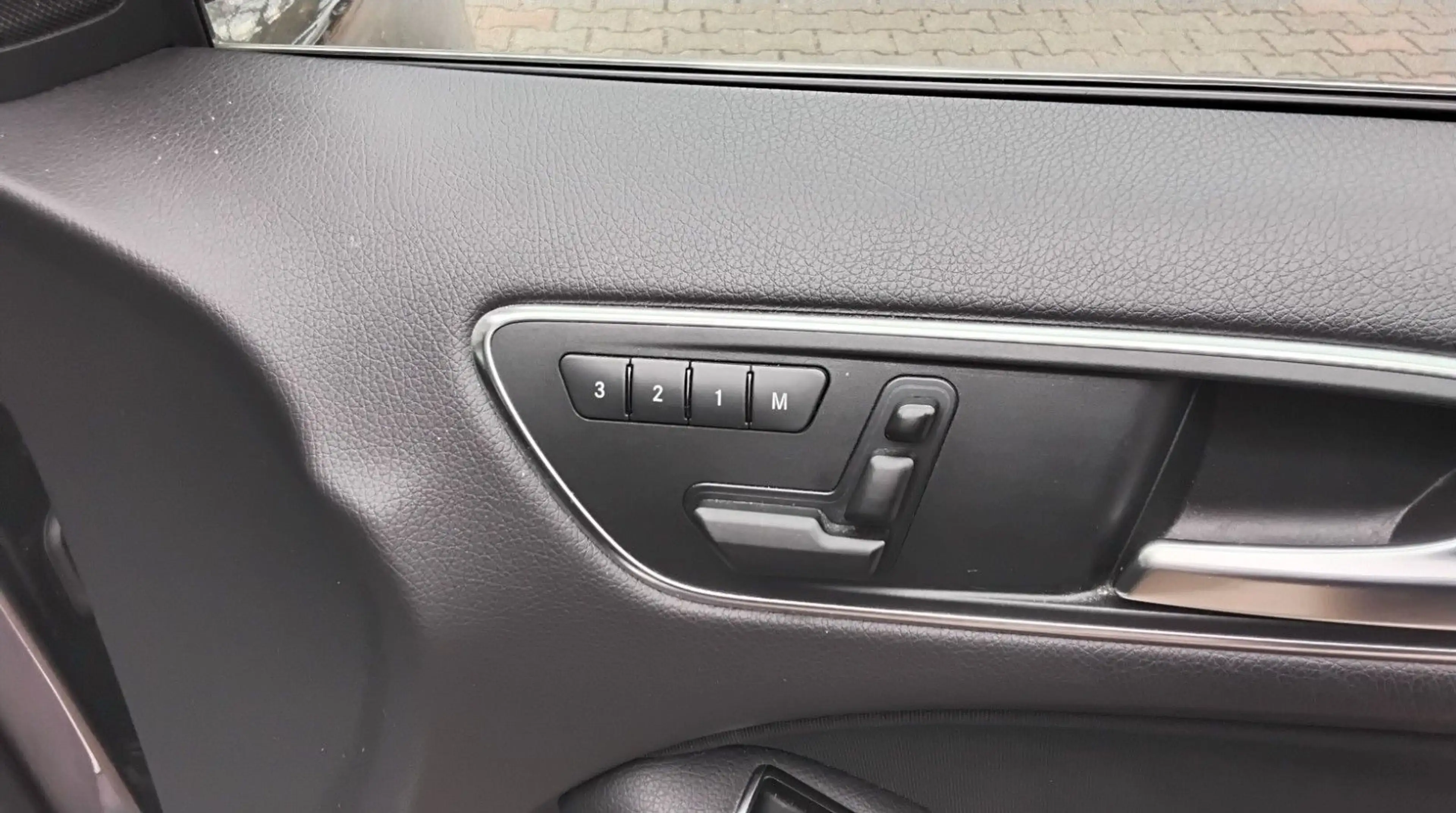 Mercedes-Benz B 200 B B 200  Automatikgetriebe — photo 14