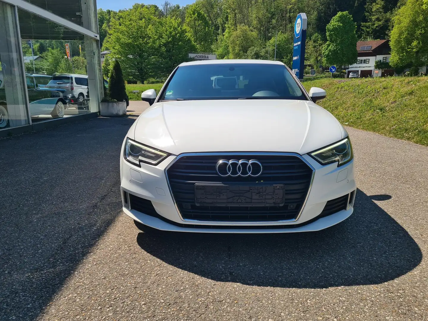 Audi A3 SB 1.5 TSI DSG Sport S-Line AHK Navi 8-fach Weiß - 2