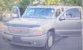 GMC Yukon DENALI siva - thumbnail 1