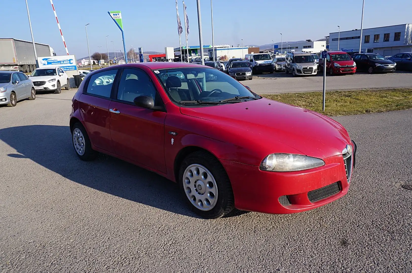 Alfa Romeo 147 Alfa  1,6 TI Rouge - 2