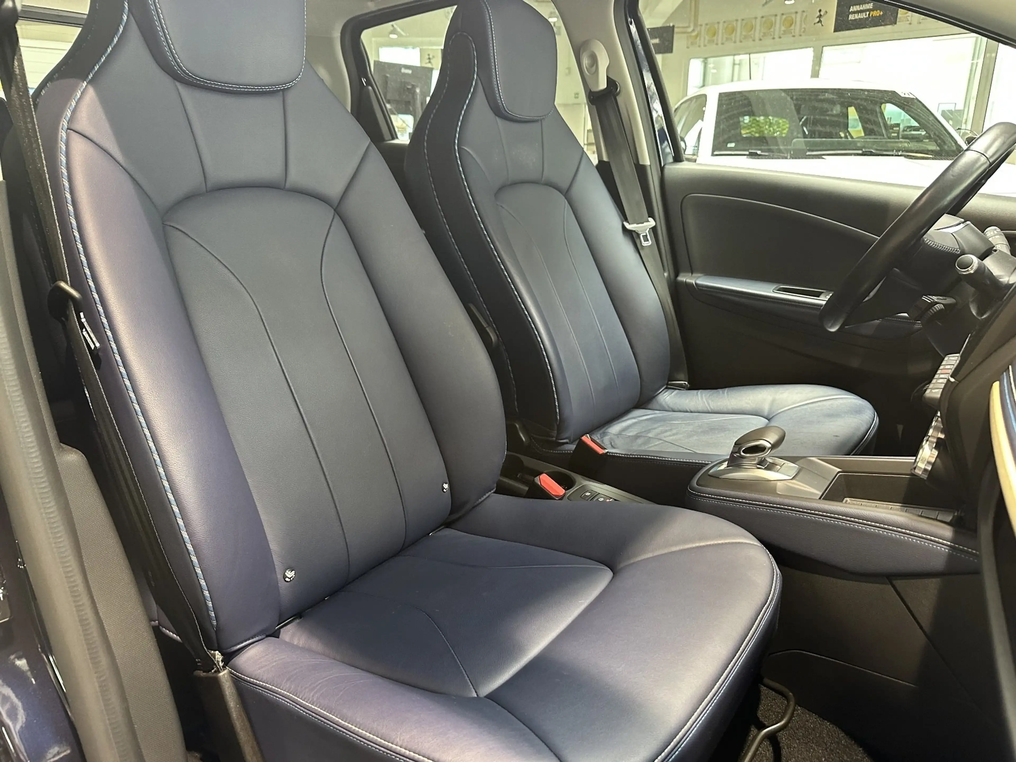 Renault ZOE RIVIERA R135 Z.E. 50  Wärmepumpe + CCS — photo 12