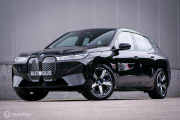 xDrive40 High Executive 77 kWh | Trekhaak | Panora