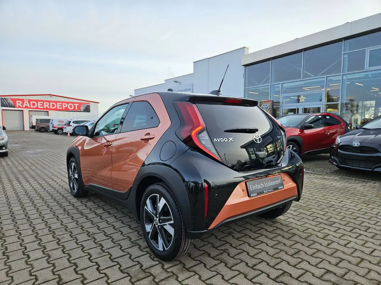Toyota Aygo X Hybrid 1.5 Teamplayer ACC+LED+Navi+SHZ+PDC 6