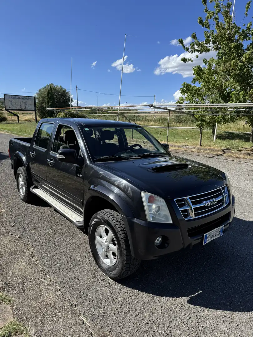 Isuzu D-Max 3.0 td cr crew LS Super auto - 1