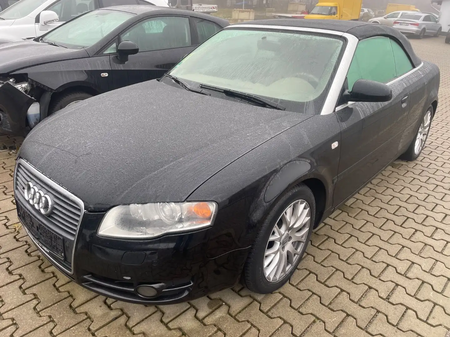 Audi A4 Cabriolet 3.0 TDI quattro / LEDER / NAVI Schwarz - 1