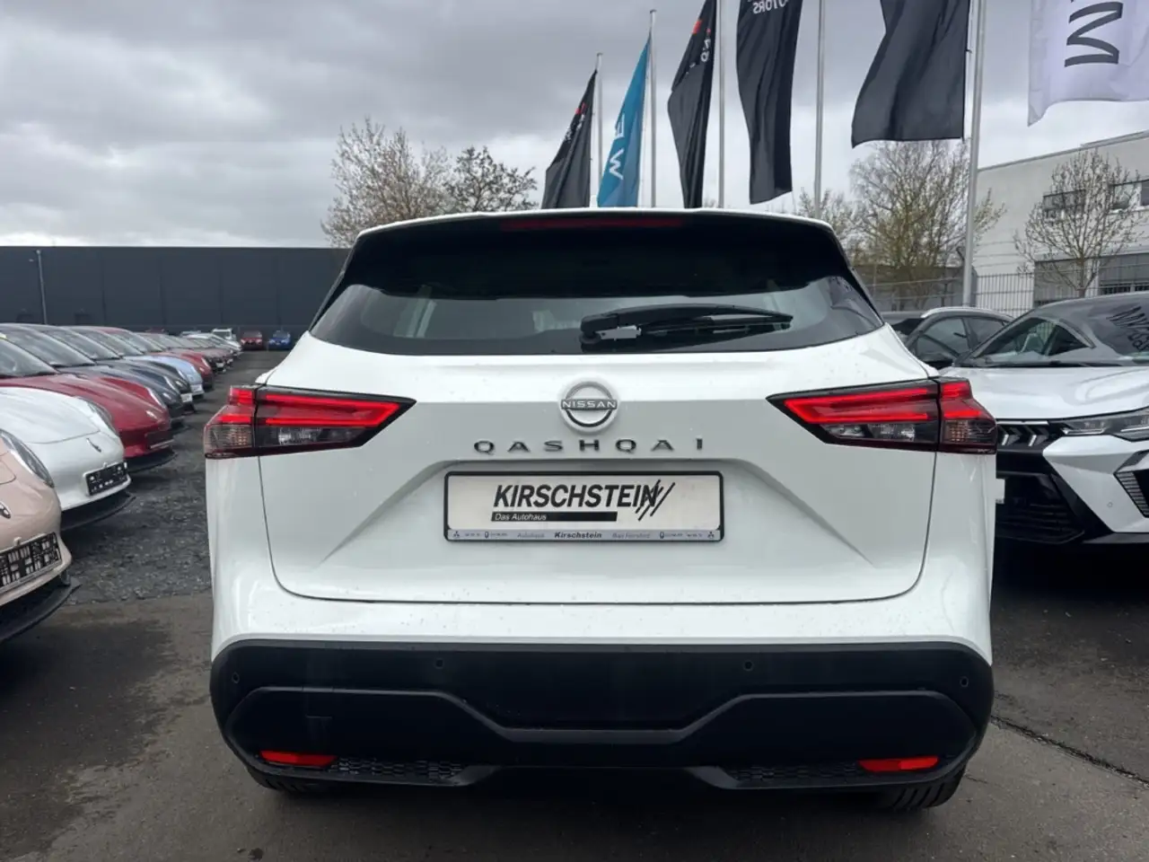 Nissan Qashqai Visia 1.3 DIG-T ACC PDC Totwinkel LED 28