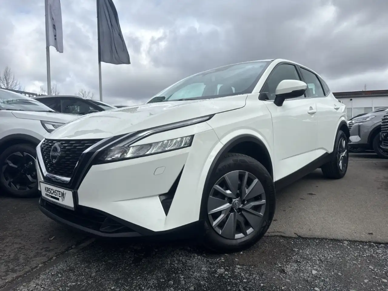 Nissan Qashqai Visia 1.3 DIG-T ACC PDC Totwinkel LED 4