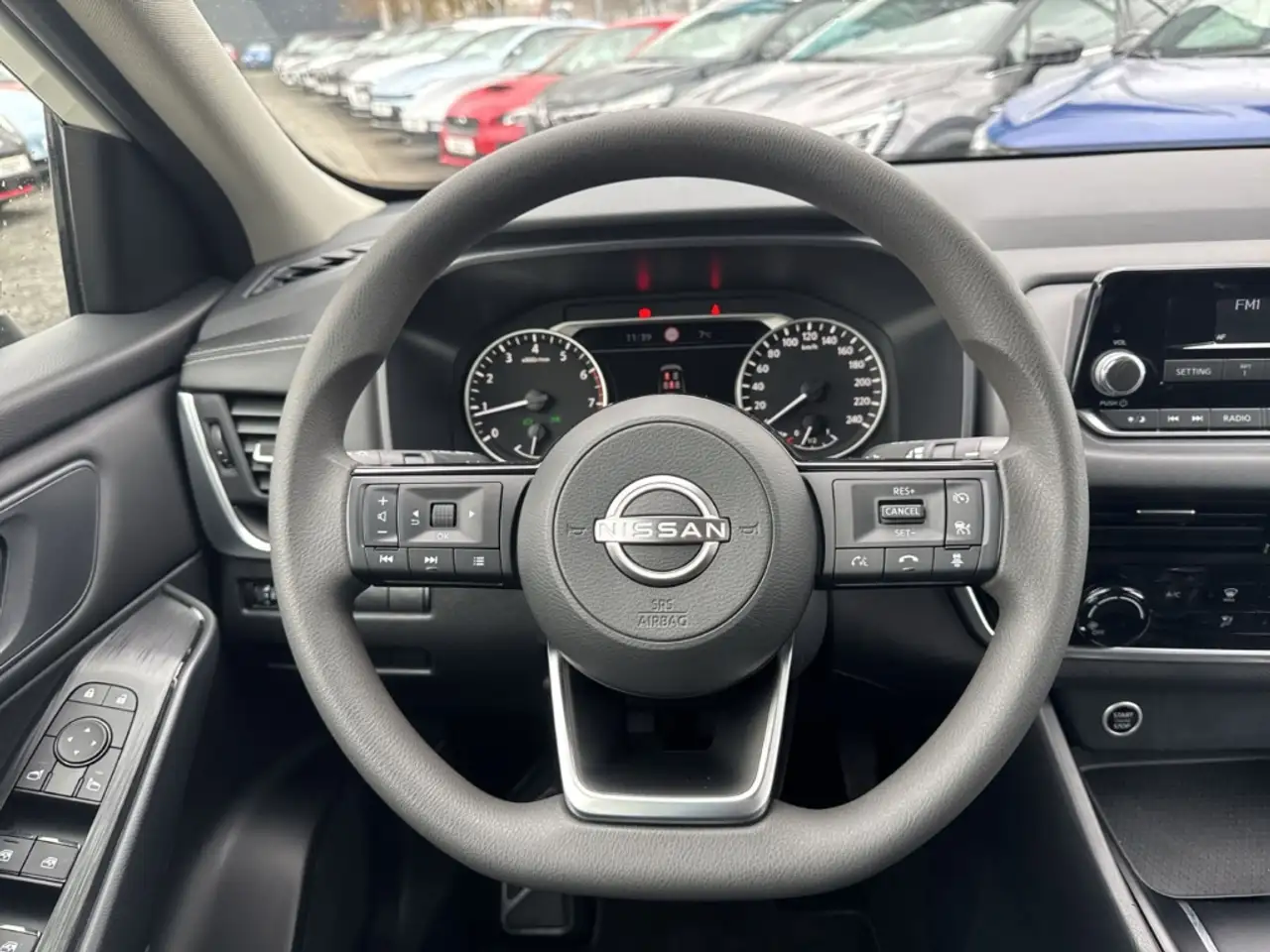 Nissan Qashqai Visia 1.3 DIG-T ACC PDC Totwinkel LED 11