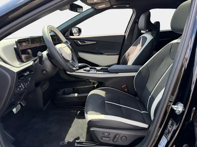 Kia EV6 view 8