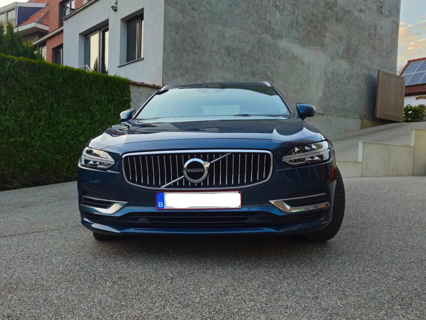 Volvo V90 V90 T8 Twin Engine AWD Geartronic Inscription Blauw - 2