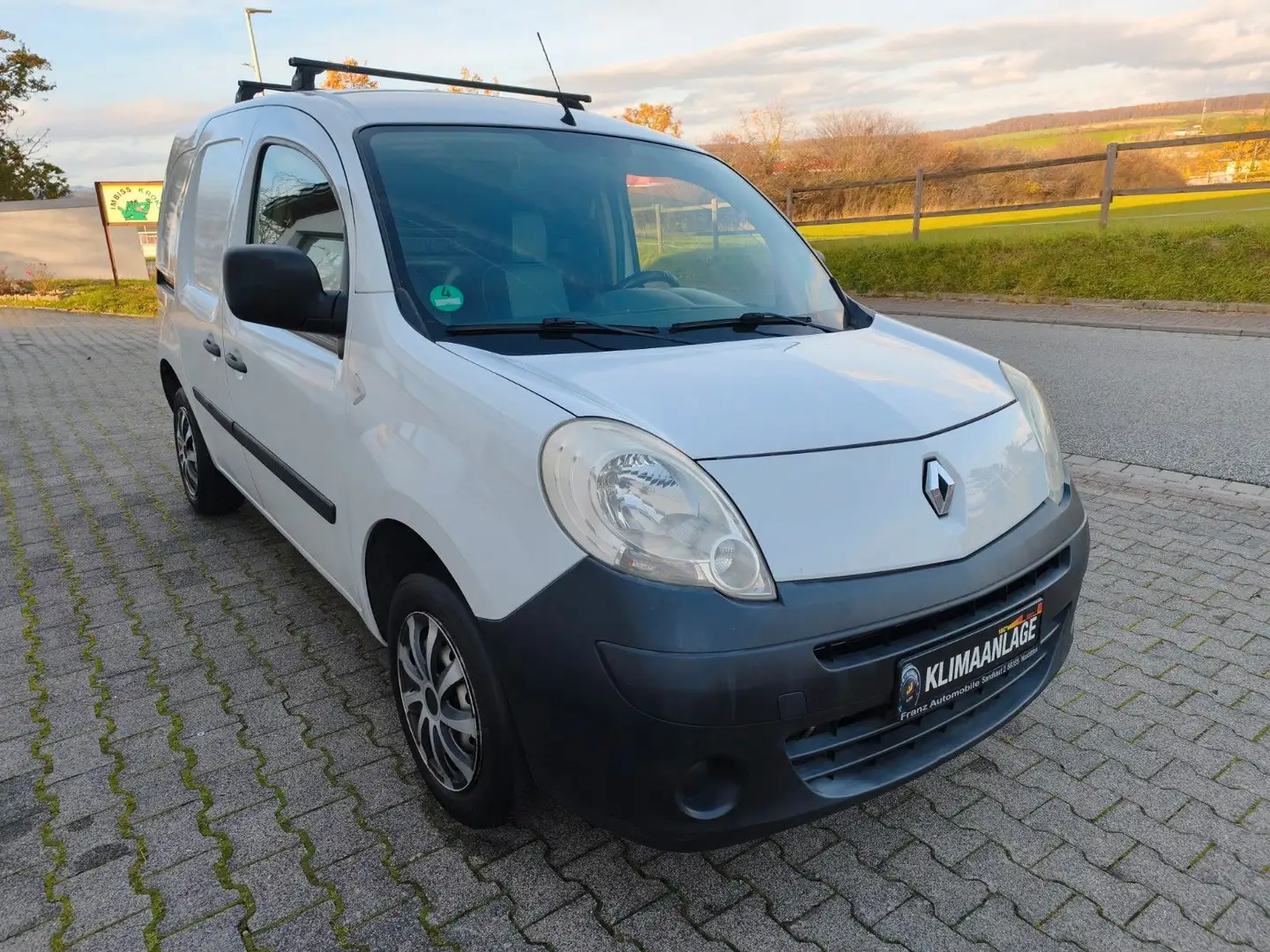 Renault Kangoo Rapid Extra, KLIMA, PDC, TÜV NEU Weiß - 1