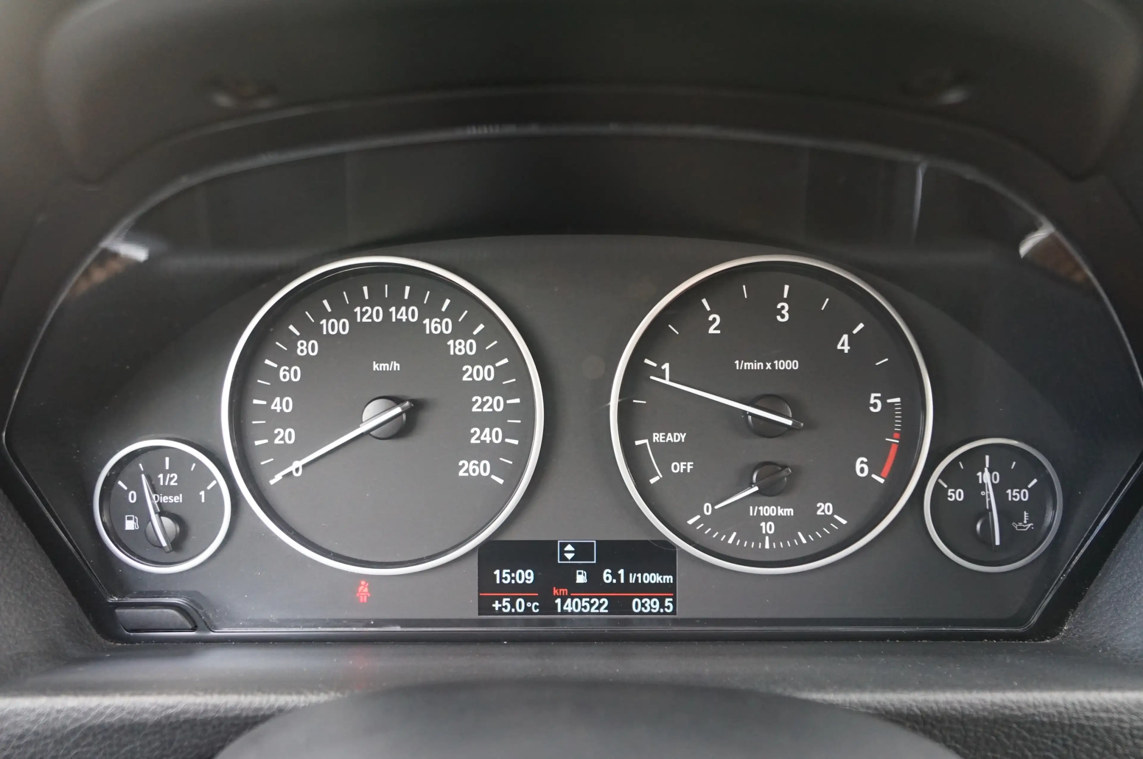BMW 320 xDrive-Allradsystem| |AHK| |Leder| |Xenon| — photo 14