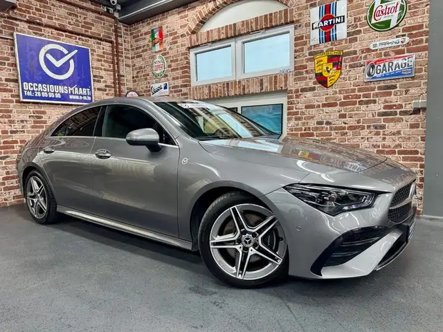 Mercedes-Benz CLA 200 CLA 200d Limousine 2.0 150cv AMG-LINE