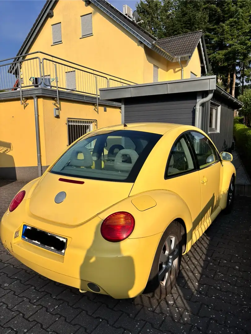 Volkswagen Beetle 1.6 Geel - 2